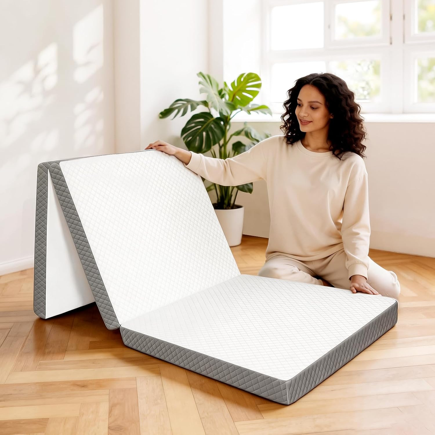 Tri-Folding Mattress, 3 Inch Portable Folding Mattress Topper with a Collapsible