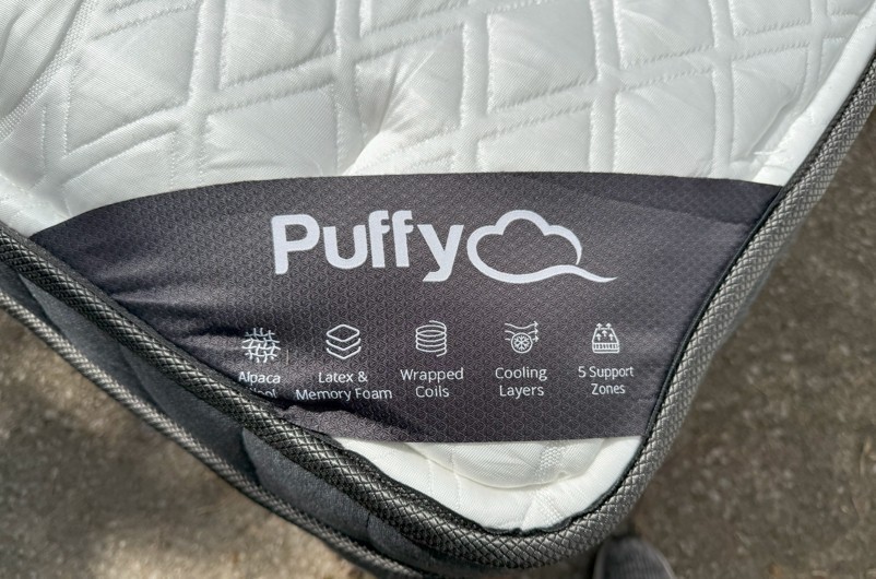Puffy Wrapped Coils King Mattress Medium Firm Cooling Tech White/Gray