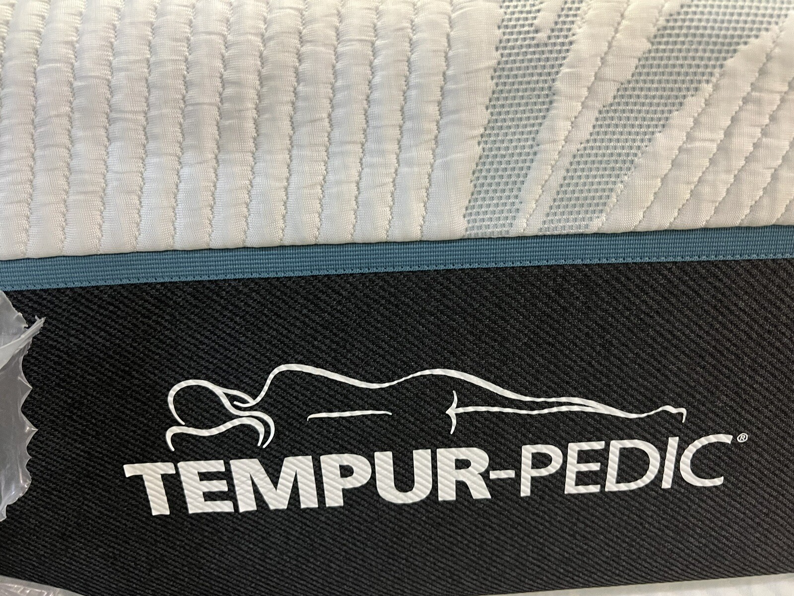 TempurPedic ADAPT HYBRID 2.0 MEDIUM TWIN XL MATTRESS NEW FAST SHIP CLEARANCE