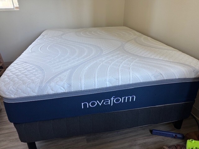 14 inch memory foam mattress queen
