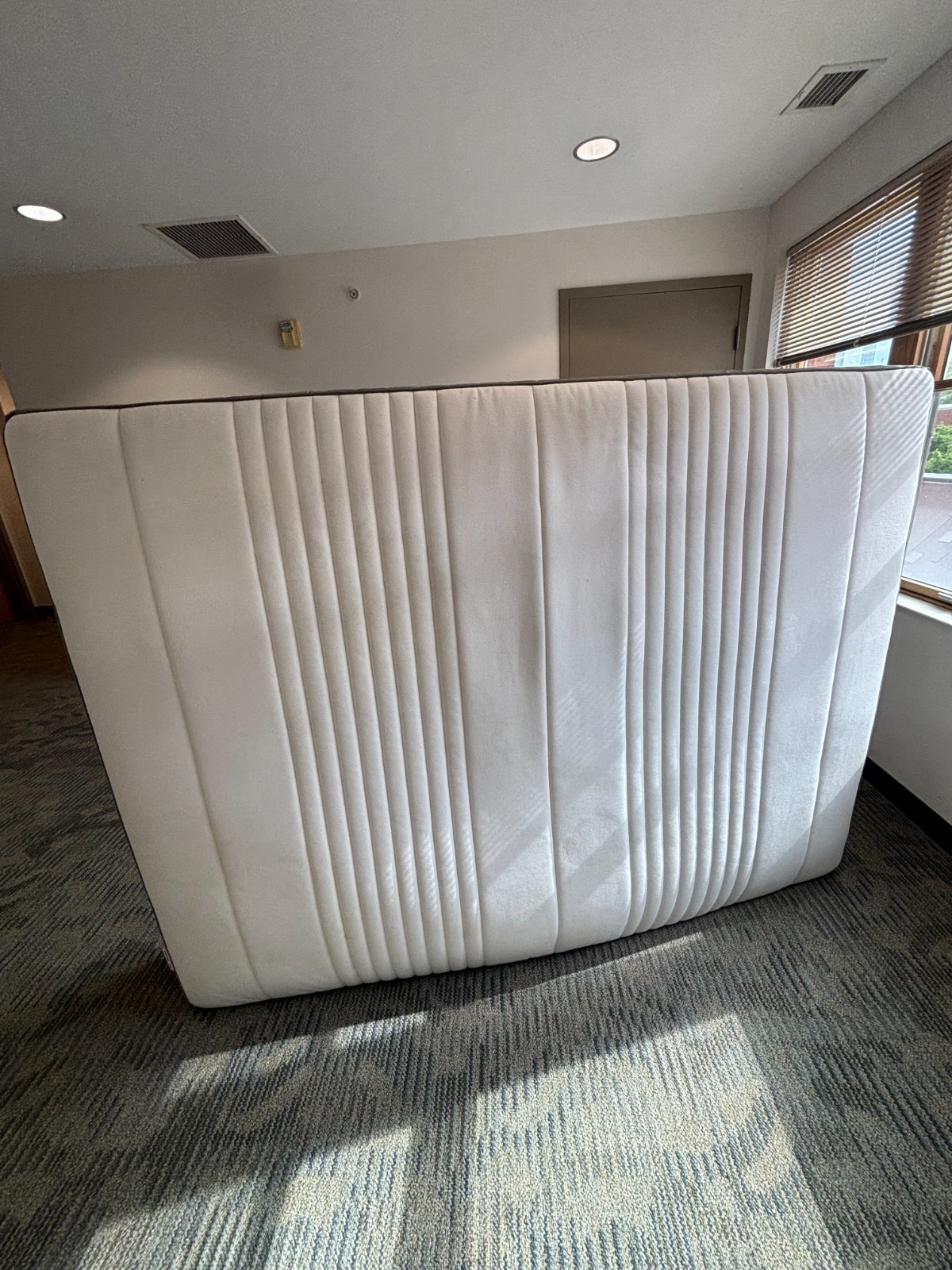 queen size bed mattress
