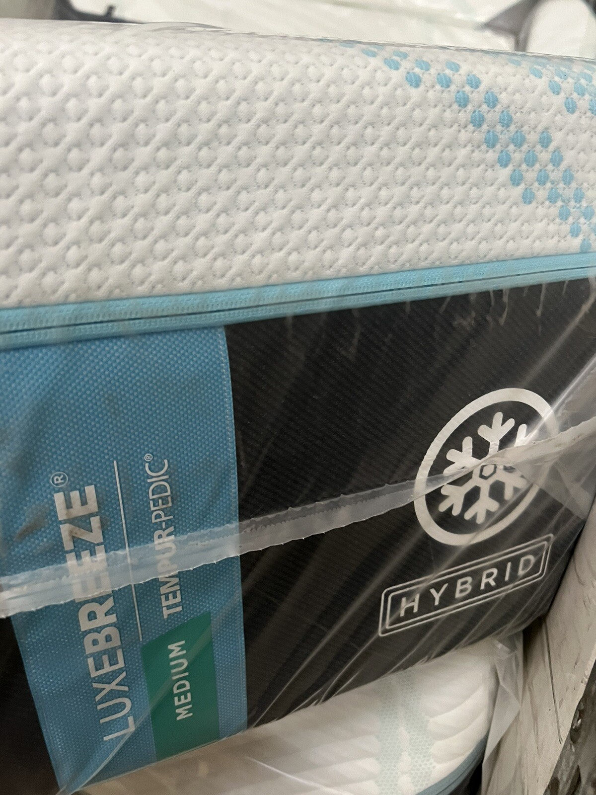 TempurPedic LUXE BREEZE HYBRID 2.0 SPLIT CALIFORNIA KING MATTRESS NEW CLEARANCE