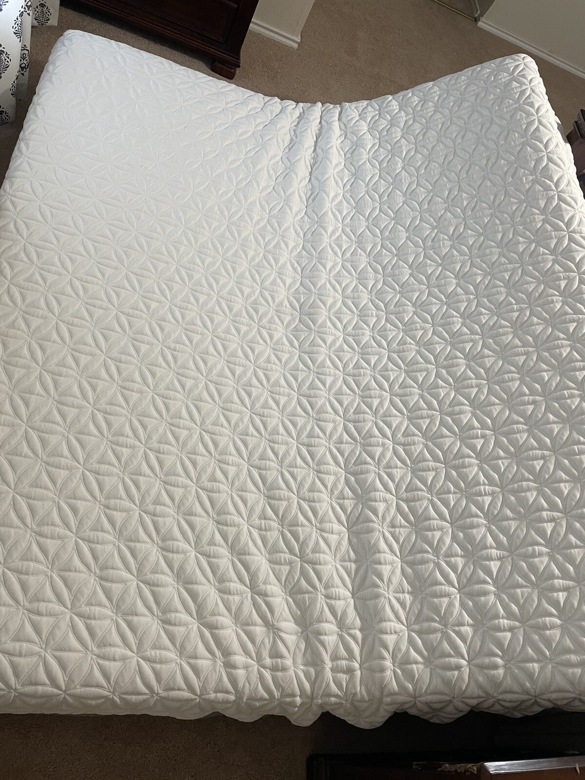 TEMPURPEDIC CLOUD SUPREME KING MATTRESS “Excellent condition”