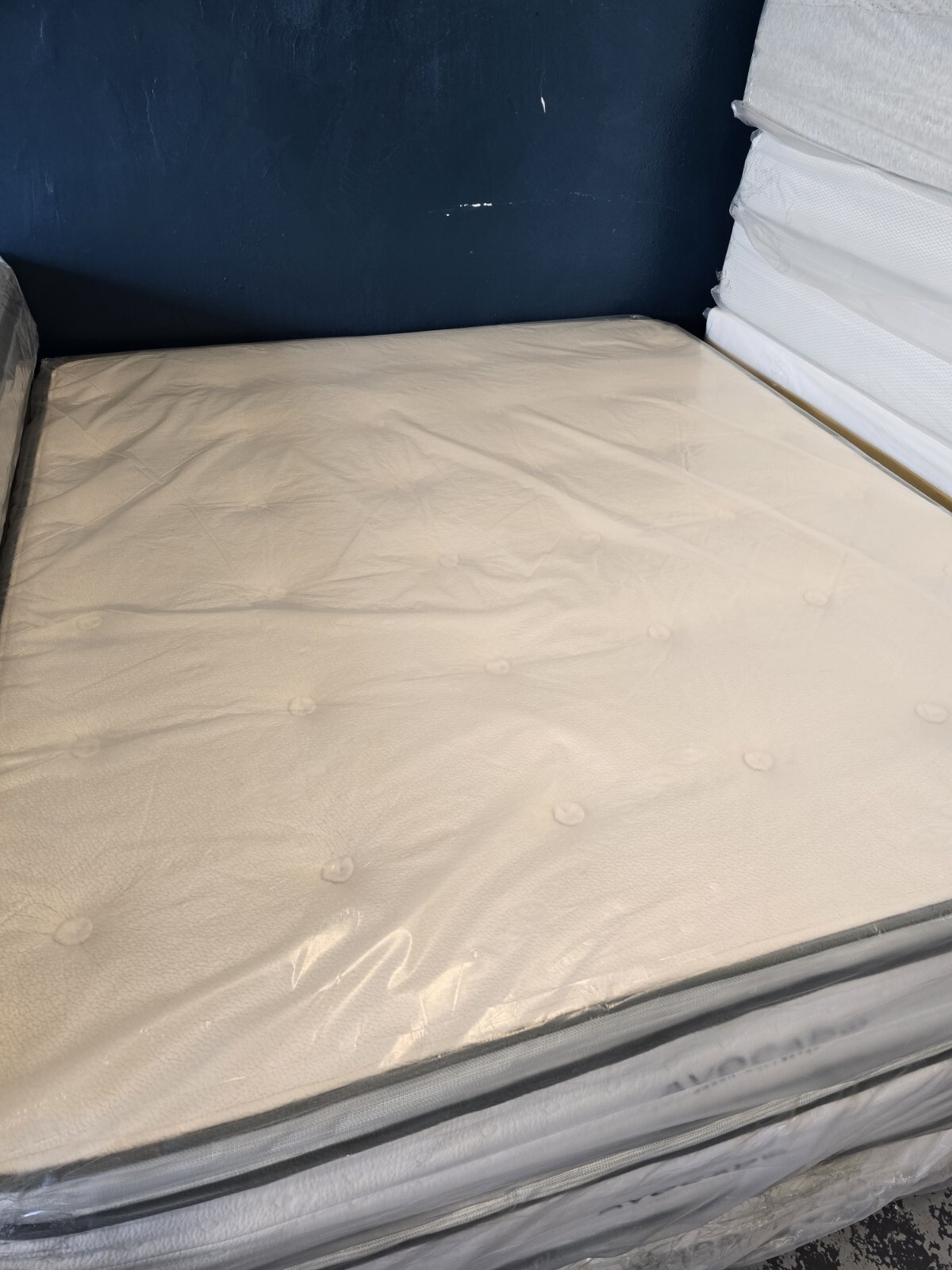 Avocado Green Mattress With Medium Pillow Top Cal King Size