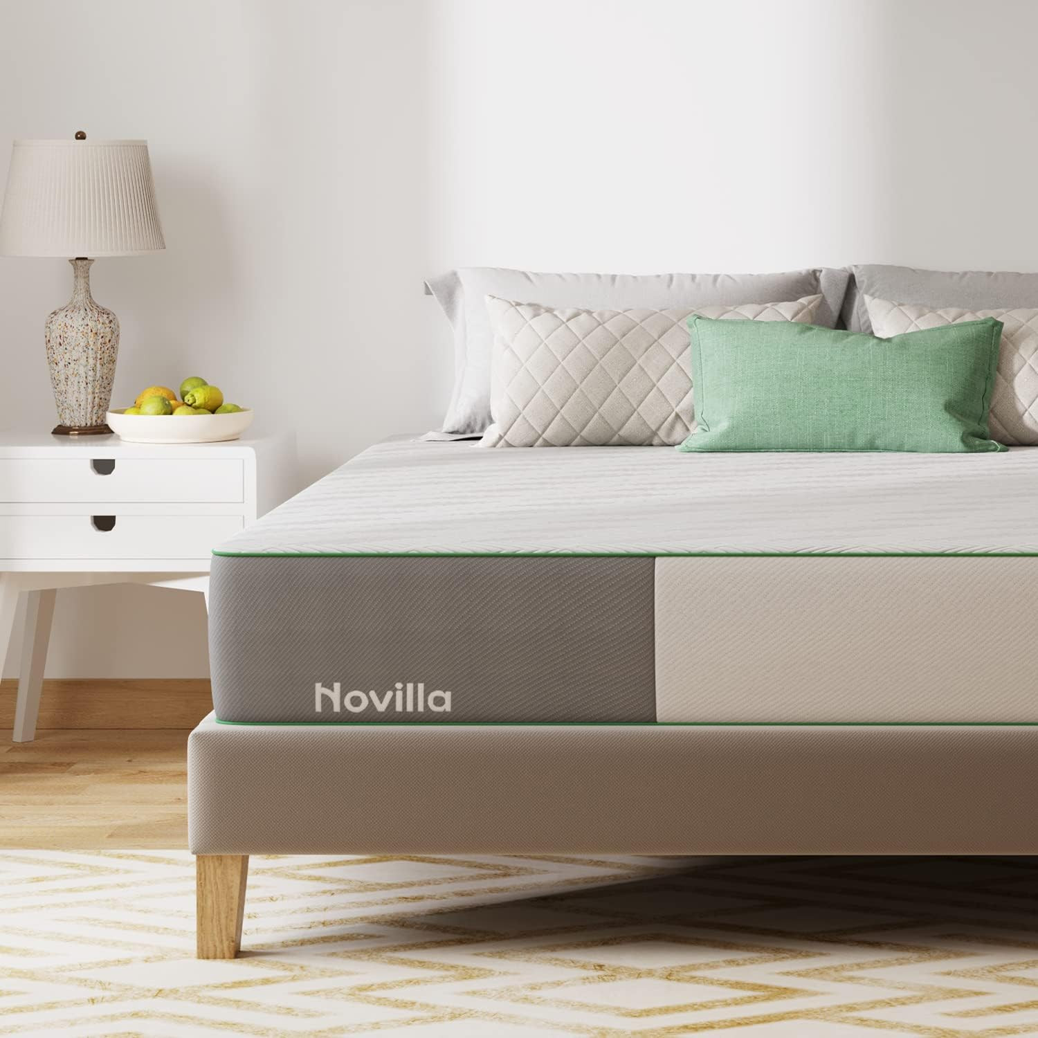 Queen Mattress, 10 Inch Gel Memory Foam Mattress Queen Size for Cool Night Sleep