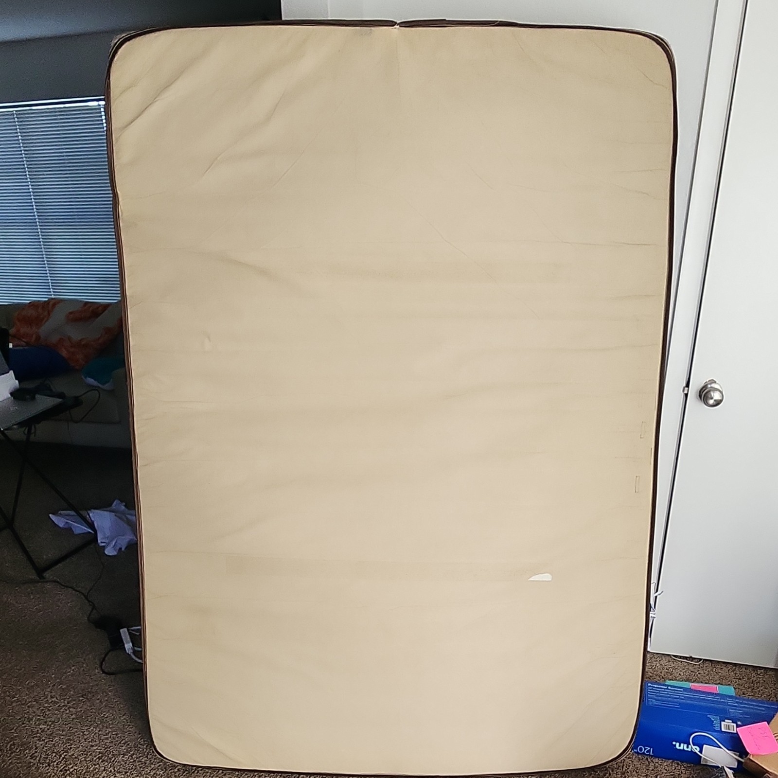 FULL Size Medium Firm Mattress Hampton Rhodes HR340 PICKUP ONLY