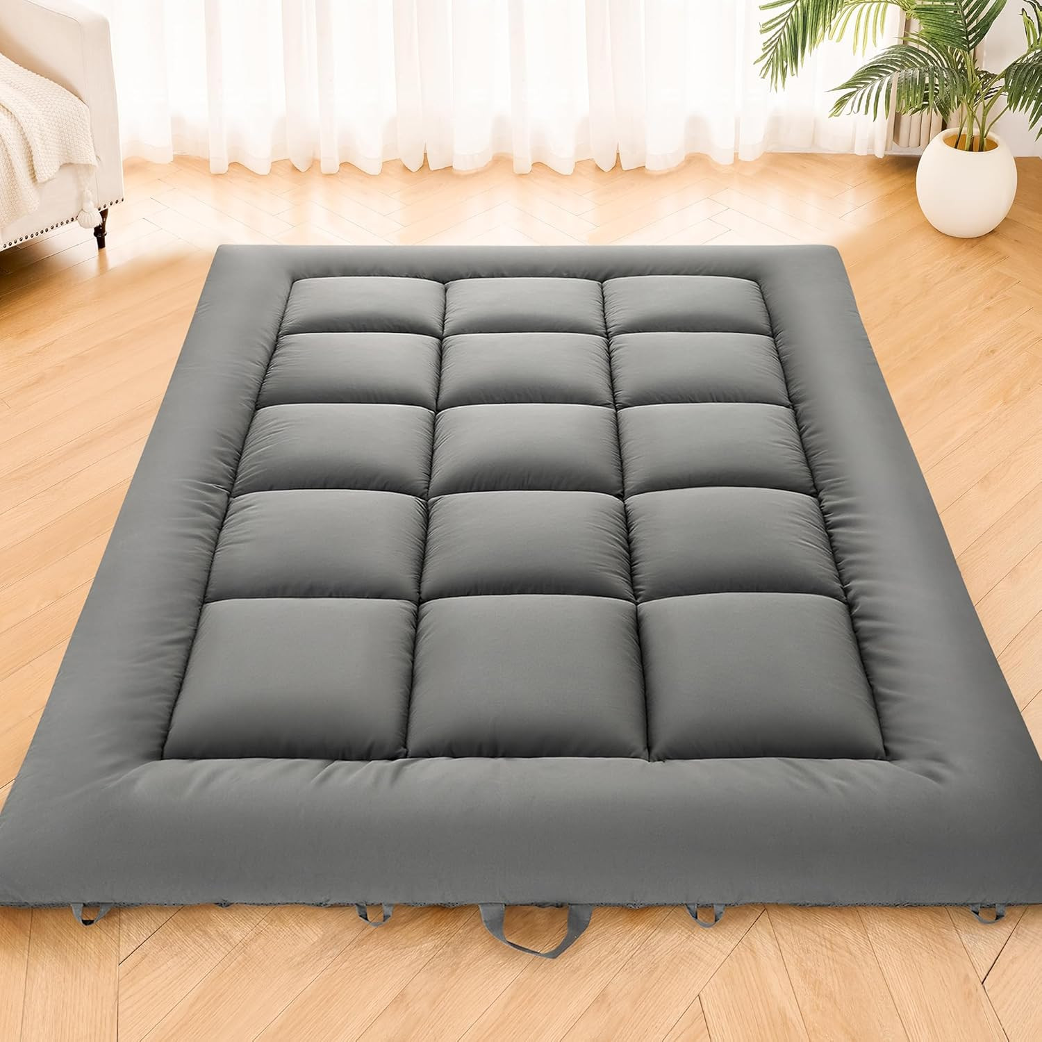 DOWNSTORIA Japanese Floor Mattress, Foldable Futon Mattress Tatami Mat with Hand