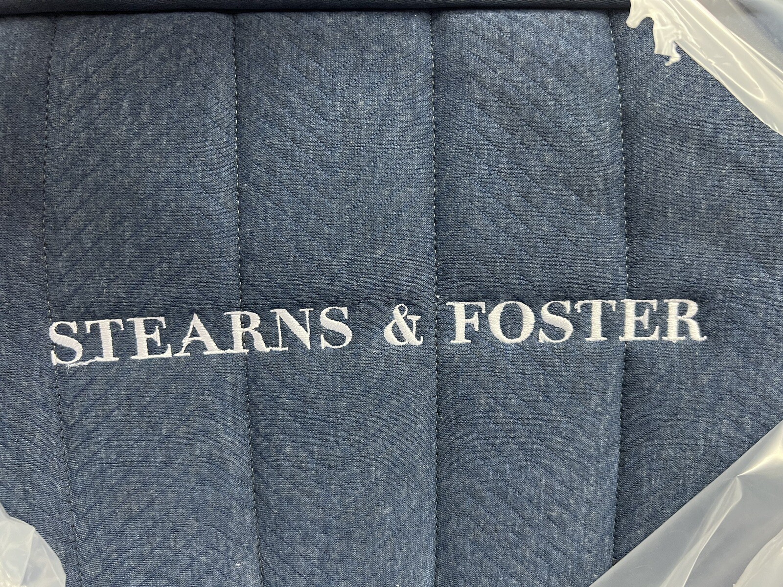 STEARNS & FOSTER LUX ESTATE QUEEN ULTRA FIRM 14.5″ MATTRESS NEW CLEARANCE