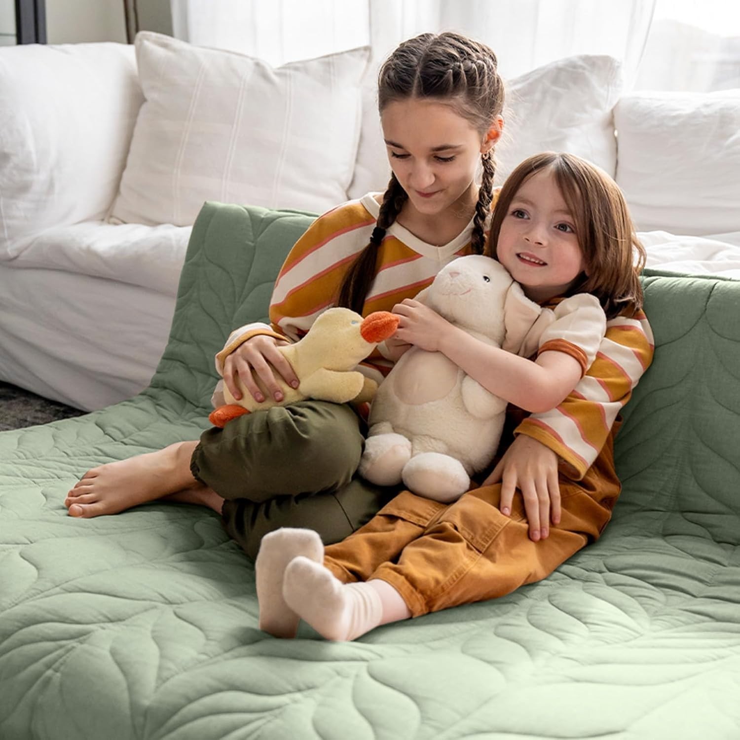 King Size Japanese Futon Mattress, 4″ Thick, Portable & Washable, Green
