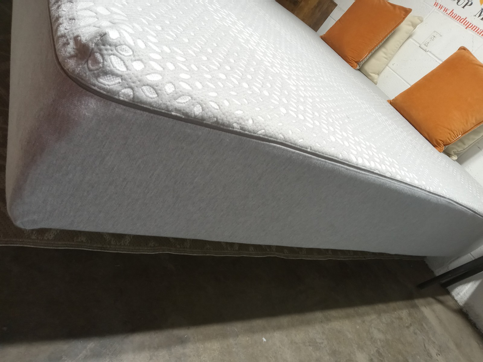 Sealy | Posturepedic Memory Foam | 12″ King Mattress