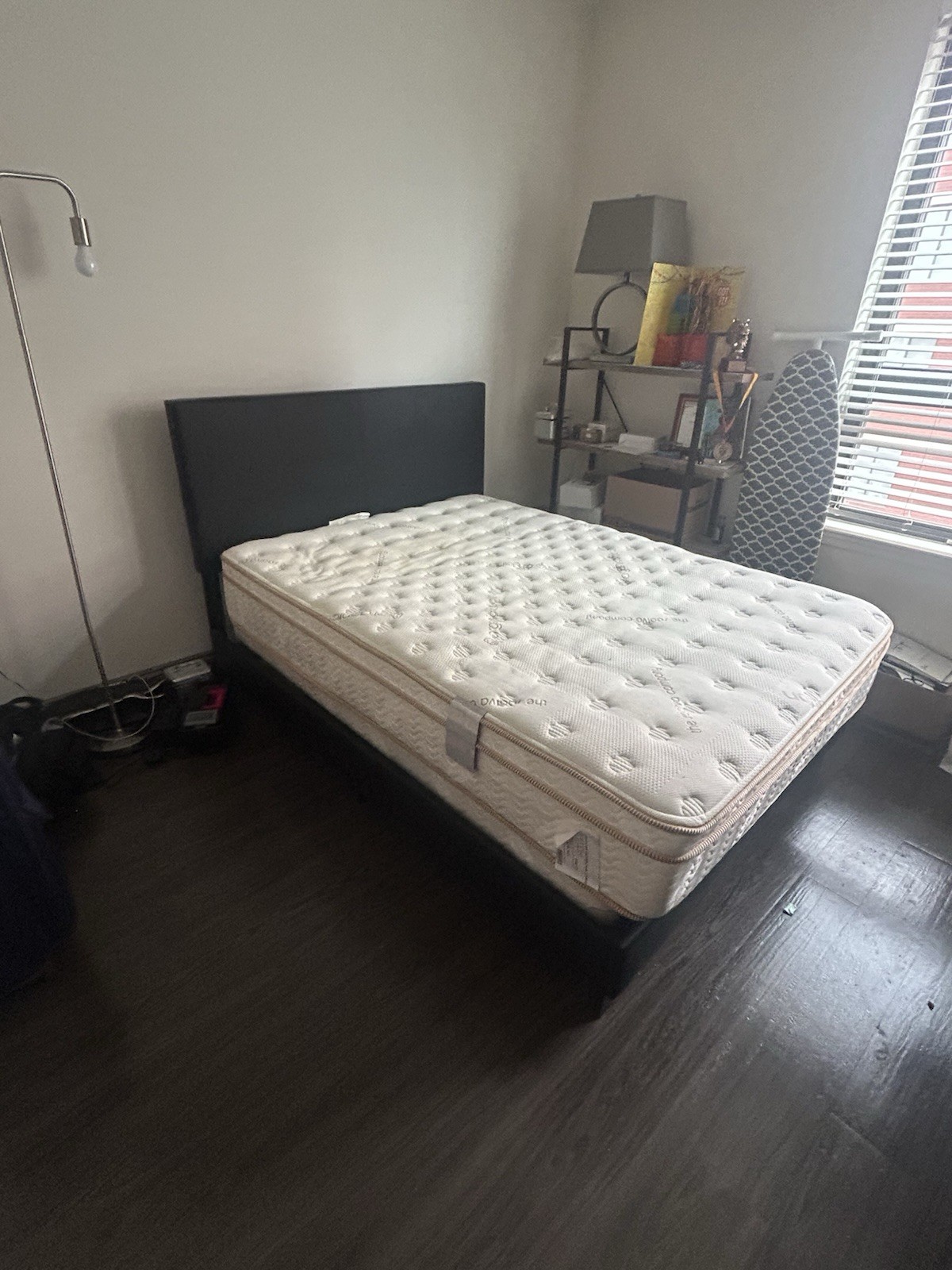 Saatva Classic Mattress Full 11.5 luxury firm