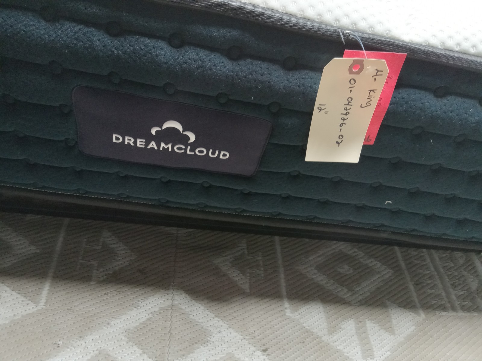 Dreamcloud | Classic Hybrid | 12» King Mattress
