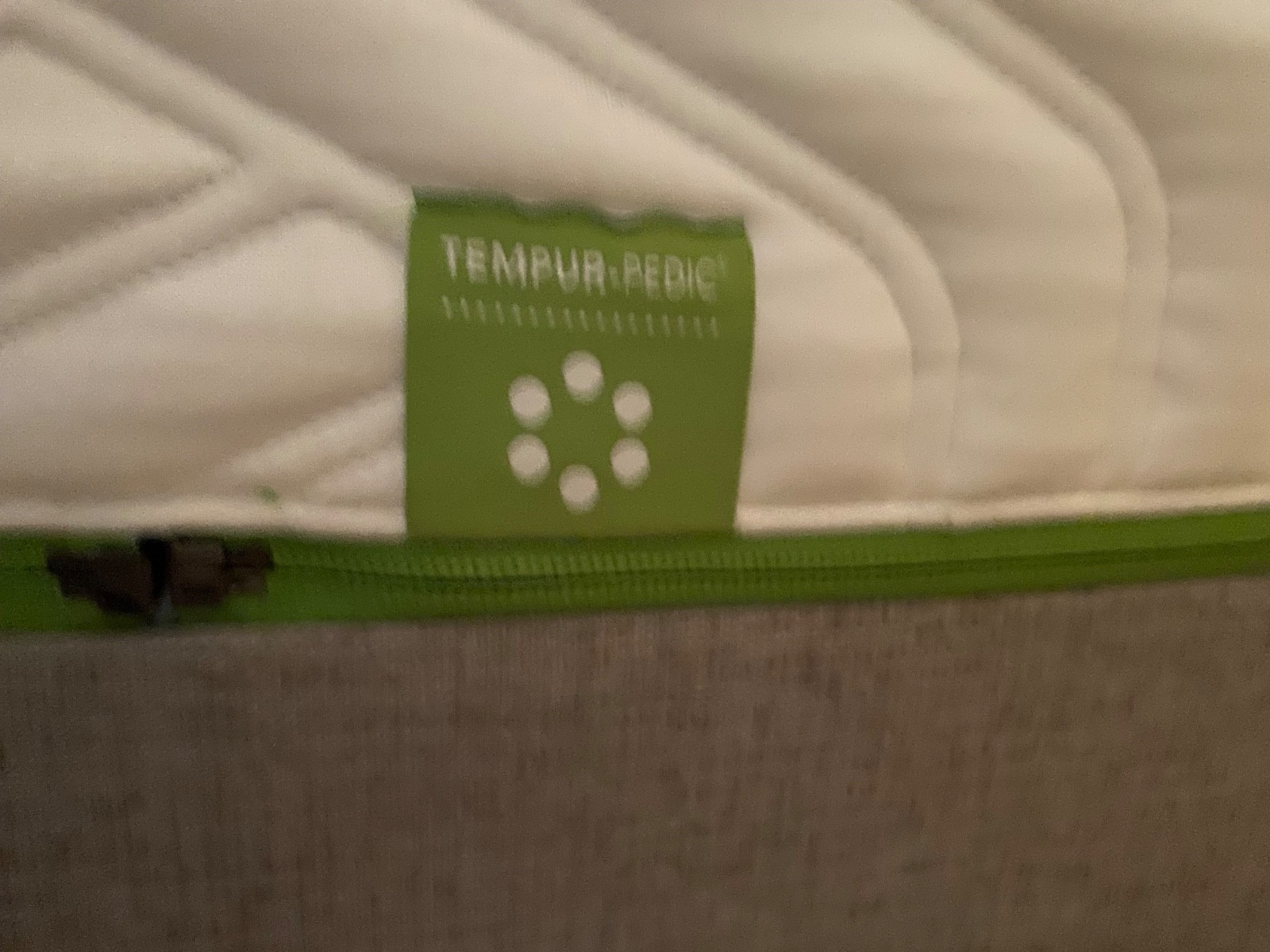 TEMPUR-PEDIC 👑 KING MATTRESS 🏷$4500 TEMPUR-Flex Hybrid Elite 👑 EXCELLENT COND