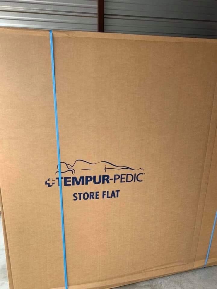 California King Size Tempurpedic Luxebreeze Soft Mattress