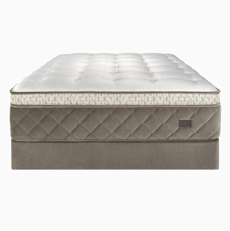 Chattam & Wells Fontainebleau 18″ plush Euro Top King Plush Mattress MSRP $8,639