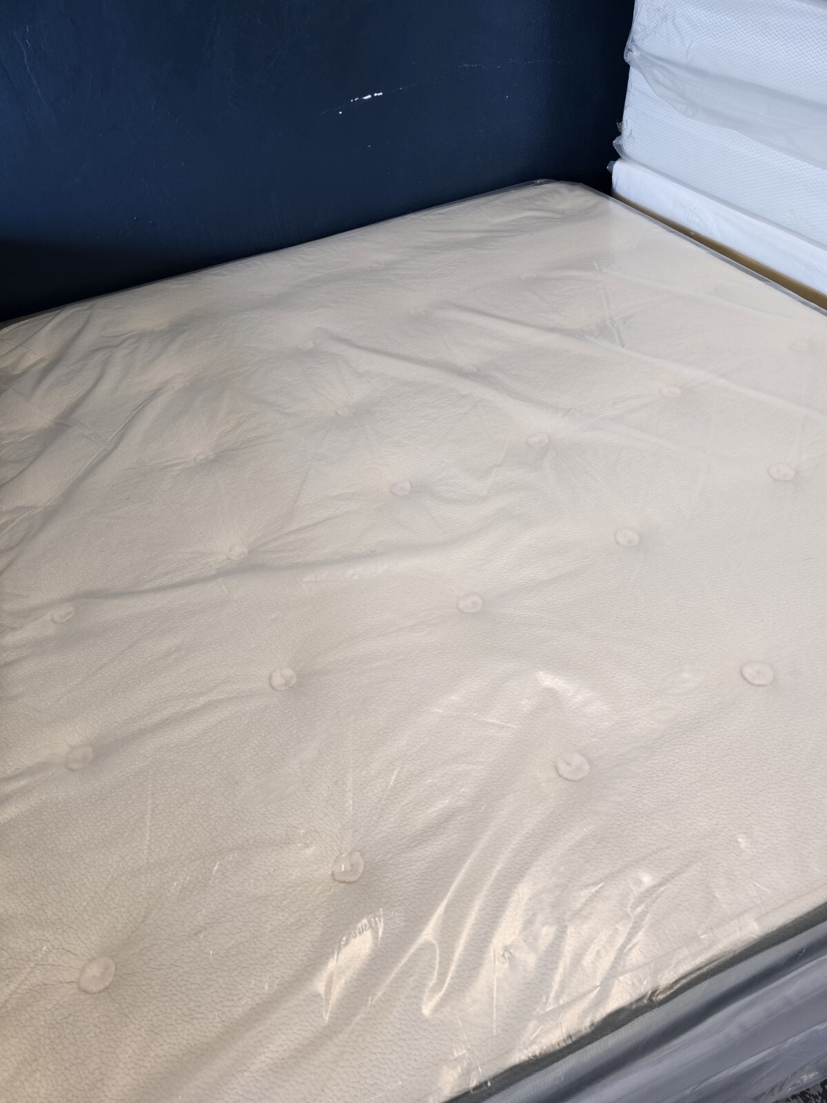 Avocado Green Mattress With Medium Pillow Top Cal King Size