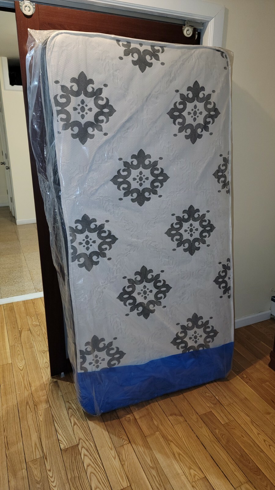 twin mattress xl size