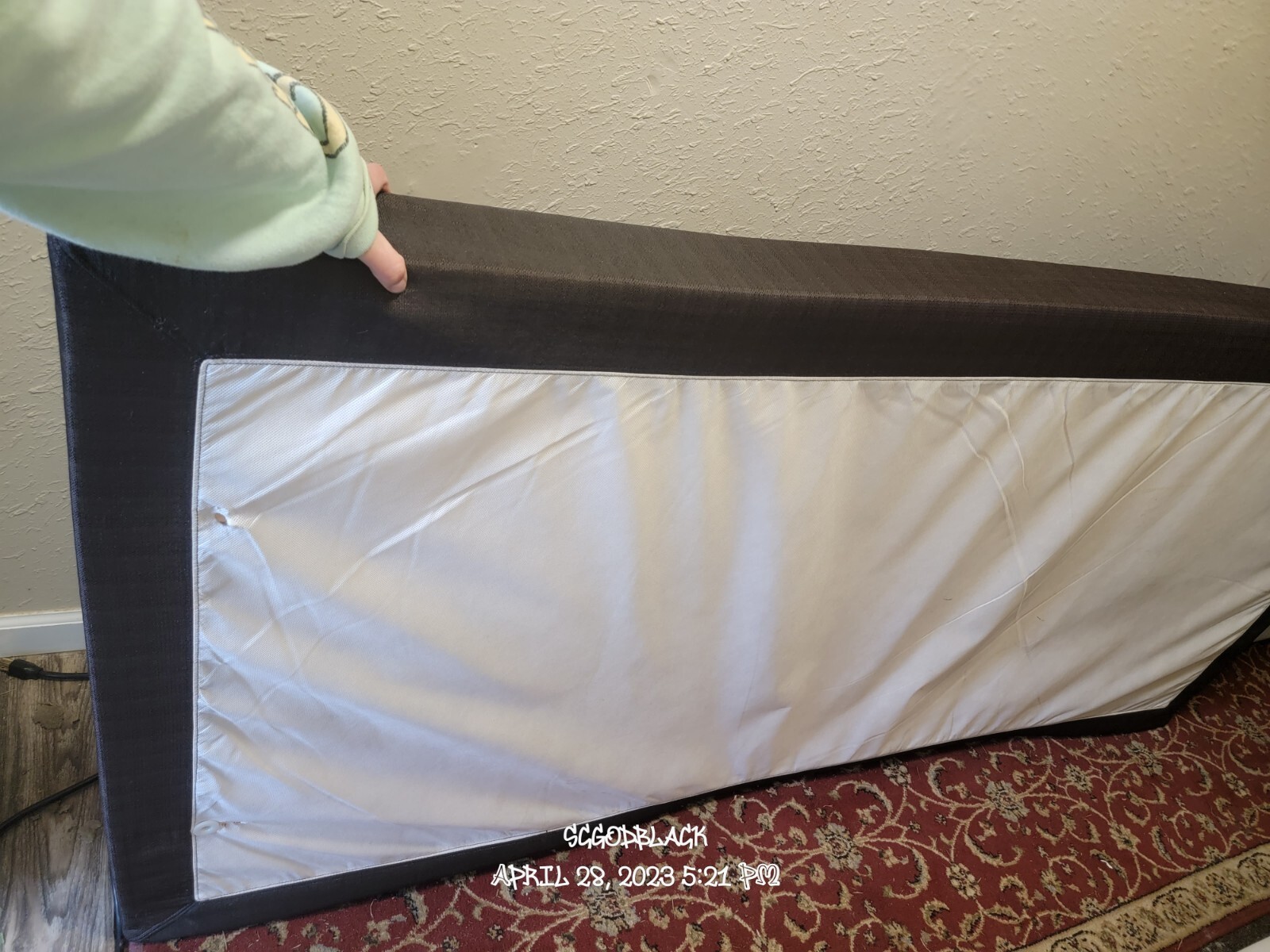 twin mattress and a electronic box spring set