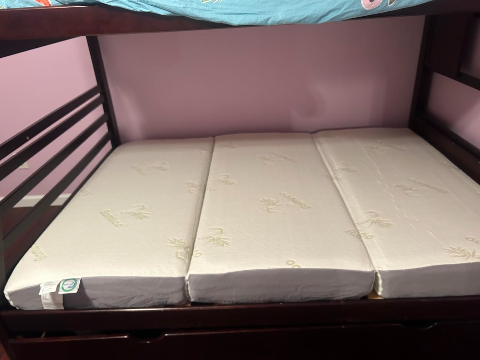 6 Inch Trifold Memory Foam Mattress – Breathable & Lightweight for Travel