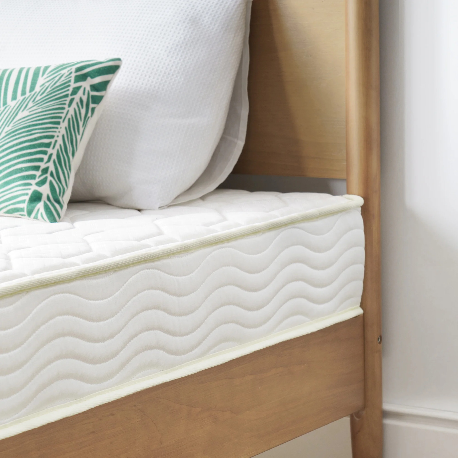 6″ Basic Tight Top Bonnell Innerspring Mattress, Twin