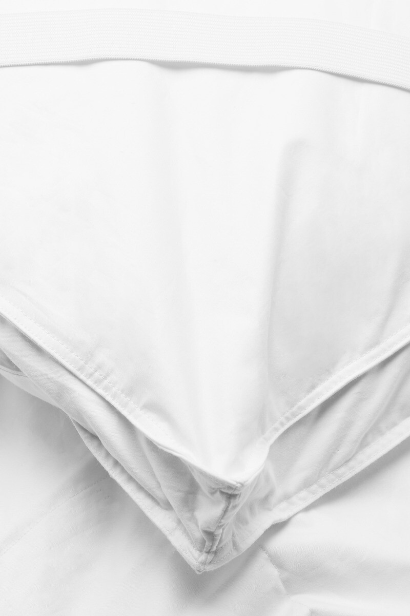 Downia Luxury Duck Feather and Down Mattress Topper