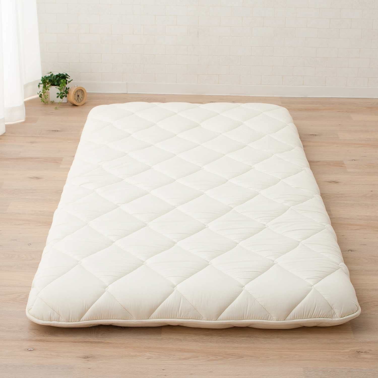 Japanese Futon Mattress CLASSE Twin (39x79in) Made in Japan White, Foldable F…