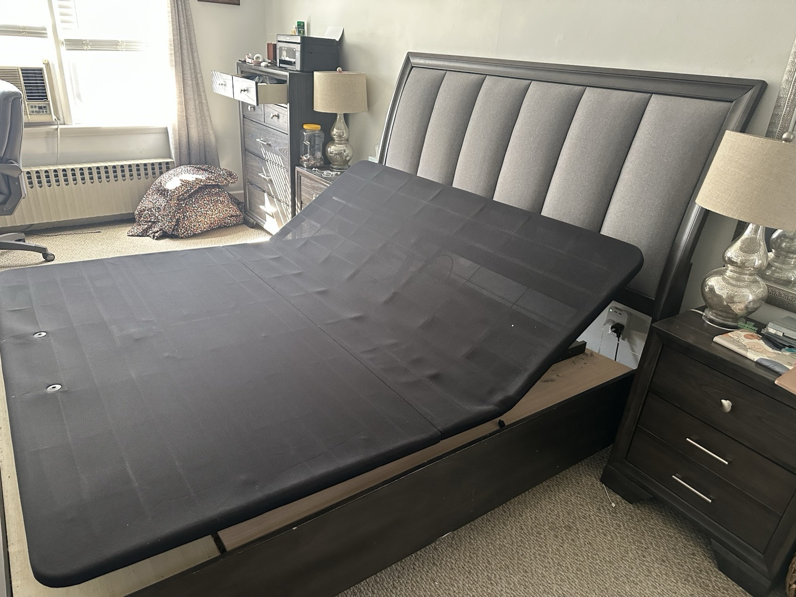 Basic 200 King Adjustable Base With Remote