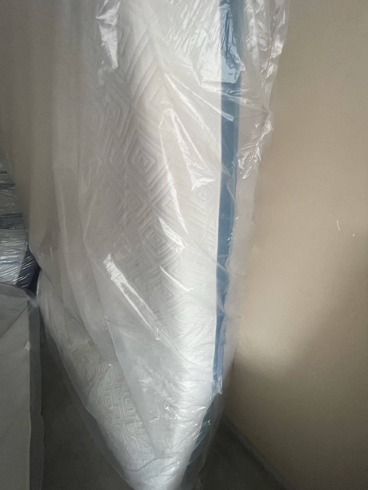 New King Size Dreamed Lux Mattress Octaspring