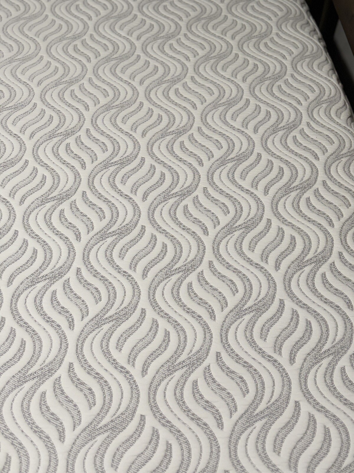 sealy hybrid King mattress