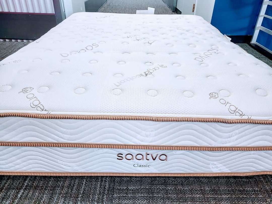 Saatva Classic 14.5″ King Size Mattress & Queen 11.5″ King RX All In Stock👀🛌