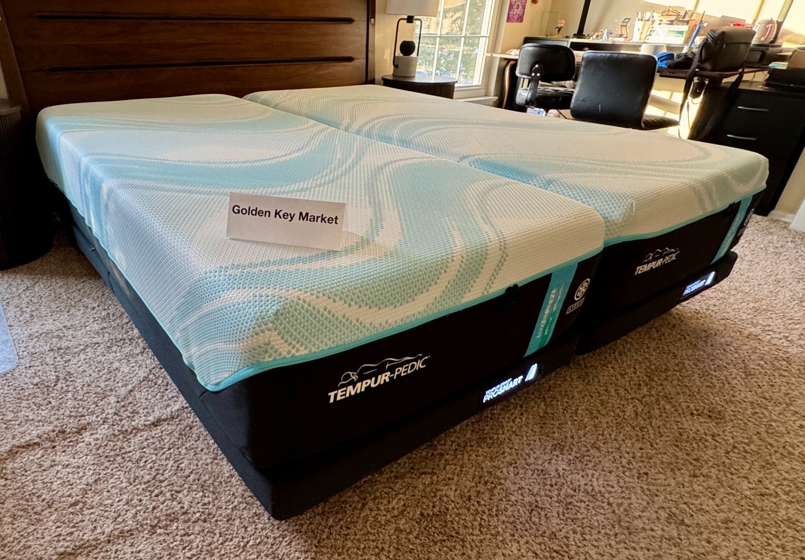 TempurPedic LuxeBreeze 2.0 Split King Medium Hybrid + 2 ProSmart Bases