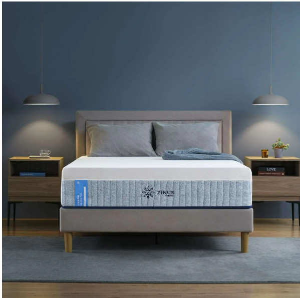 BRAND NEW Queen Memory Foam Mattress Un-opened Unused Zinus Cooling Green Tea