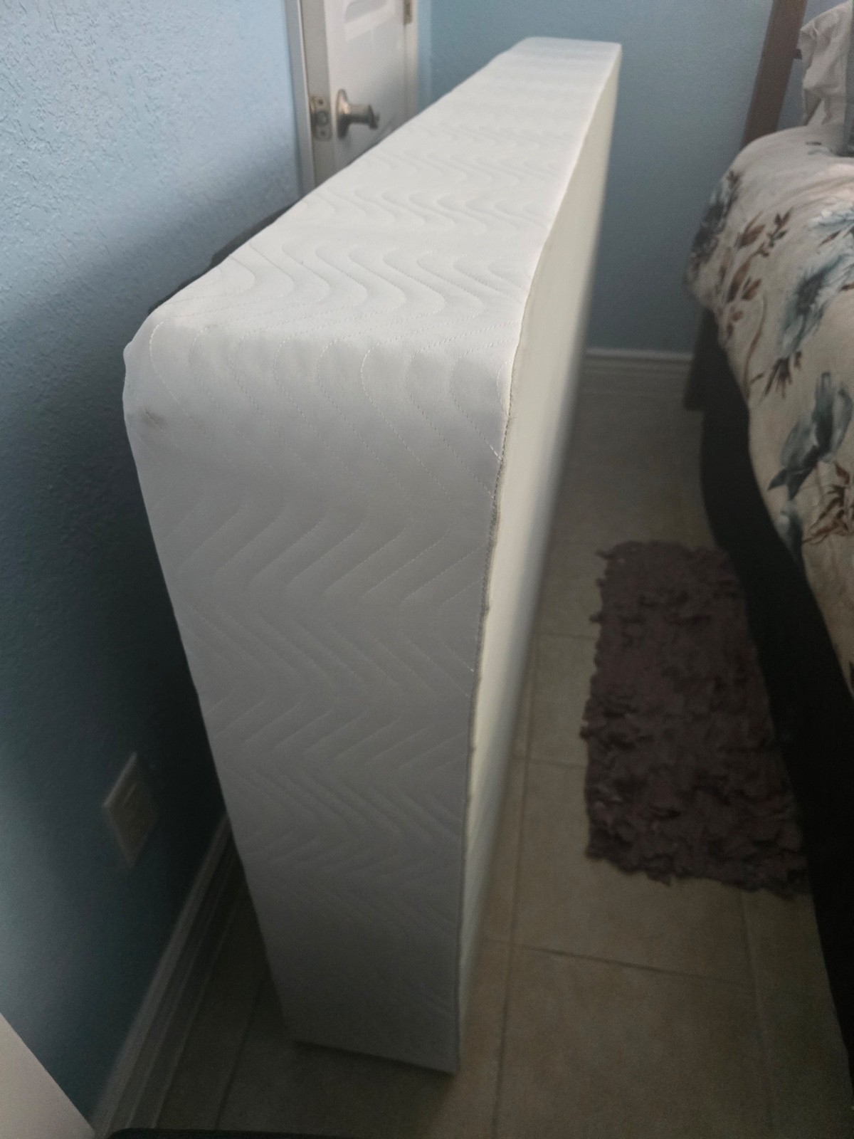 twin bed mattress and box spring from Rooms to Go
