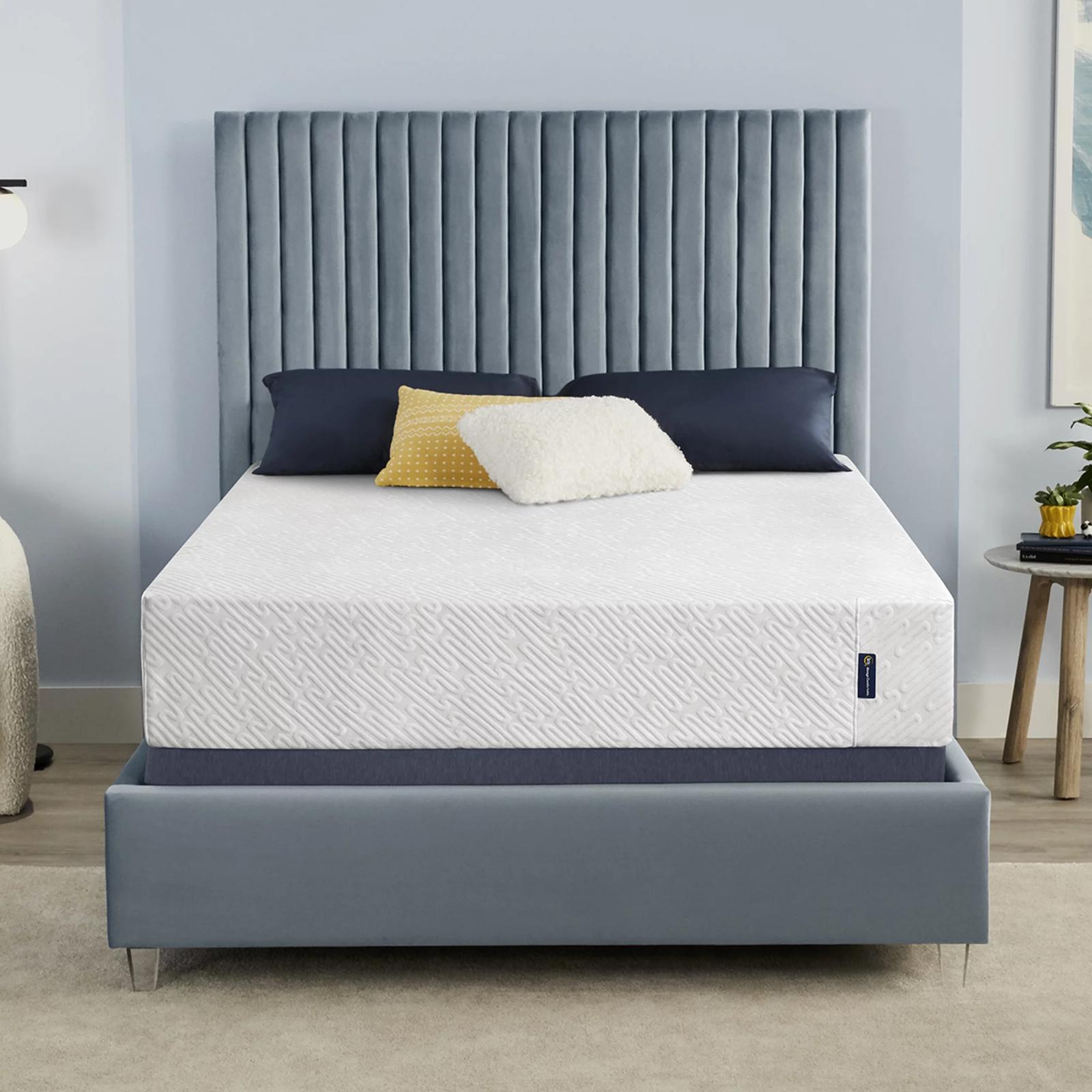 12″ Serta Medium Cooling Gel Memory Foam Mattress In A Box KING SIZE Bedding