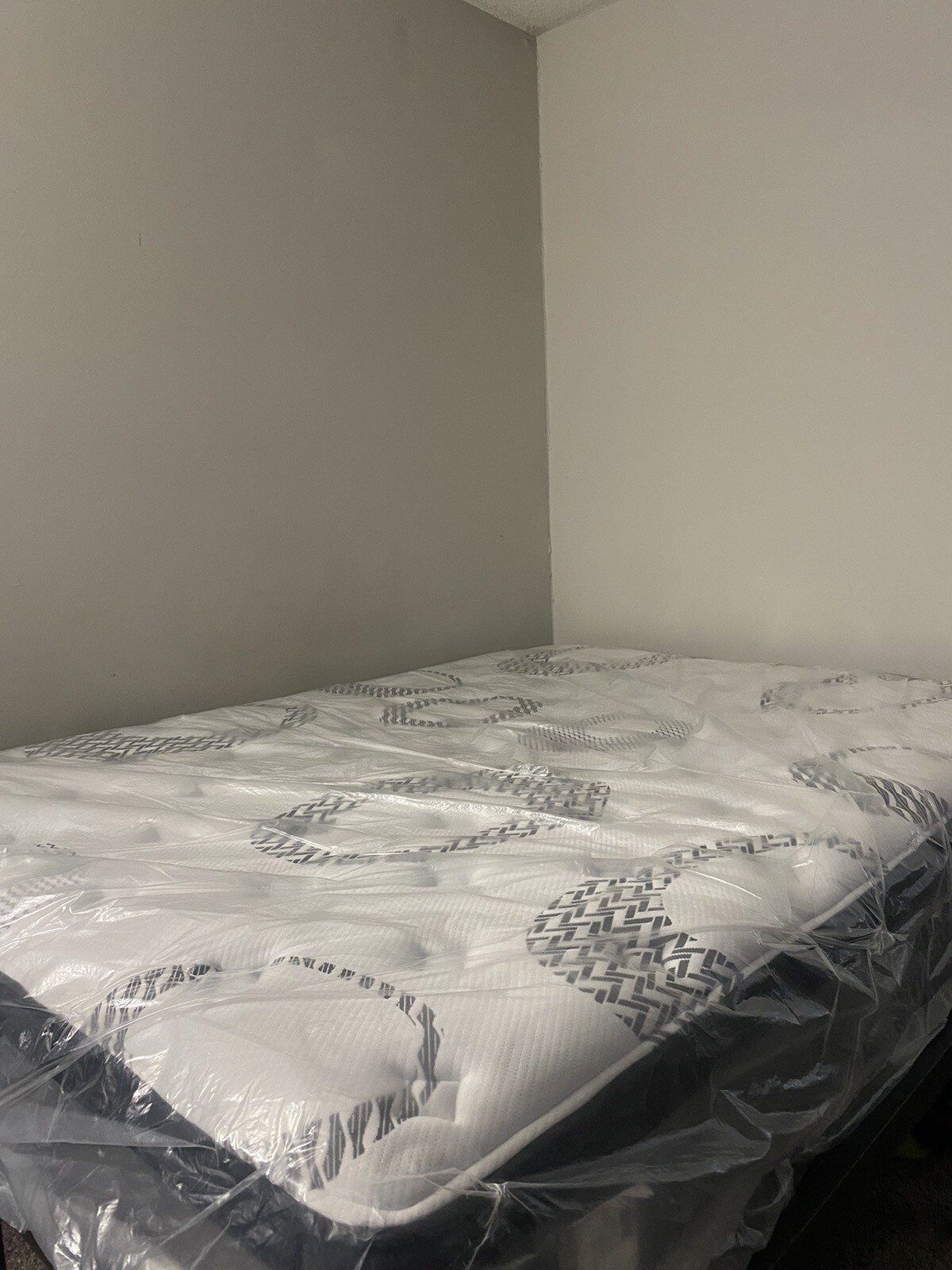 queen mattress