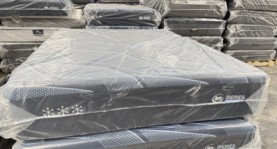 Serta iSeries 2.0 Hybrid 3000 13.5″ Plush Mattress