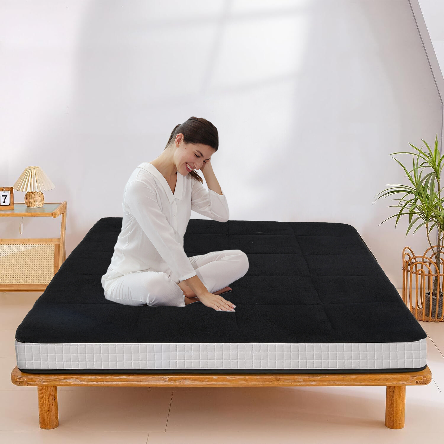SUNYRISY Japanese Mattress Topper Quilted Fitted Mattress Sherpa Fleece Cushion
