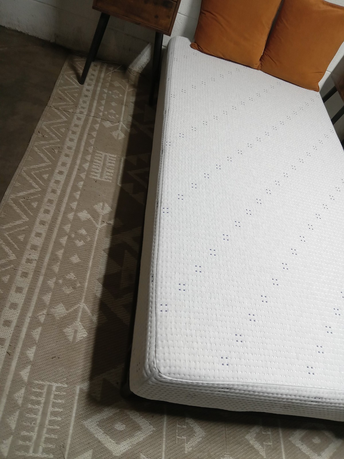 Sleepy’s | Basic Memory Foam Firm | 8″ Twin Mattress