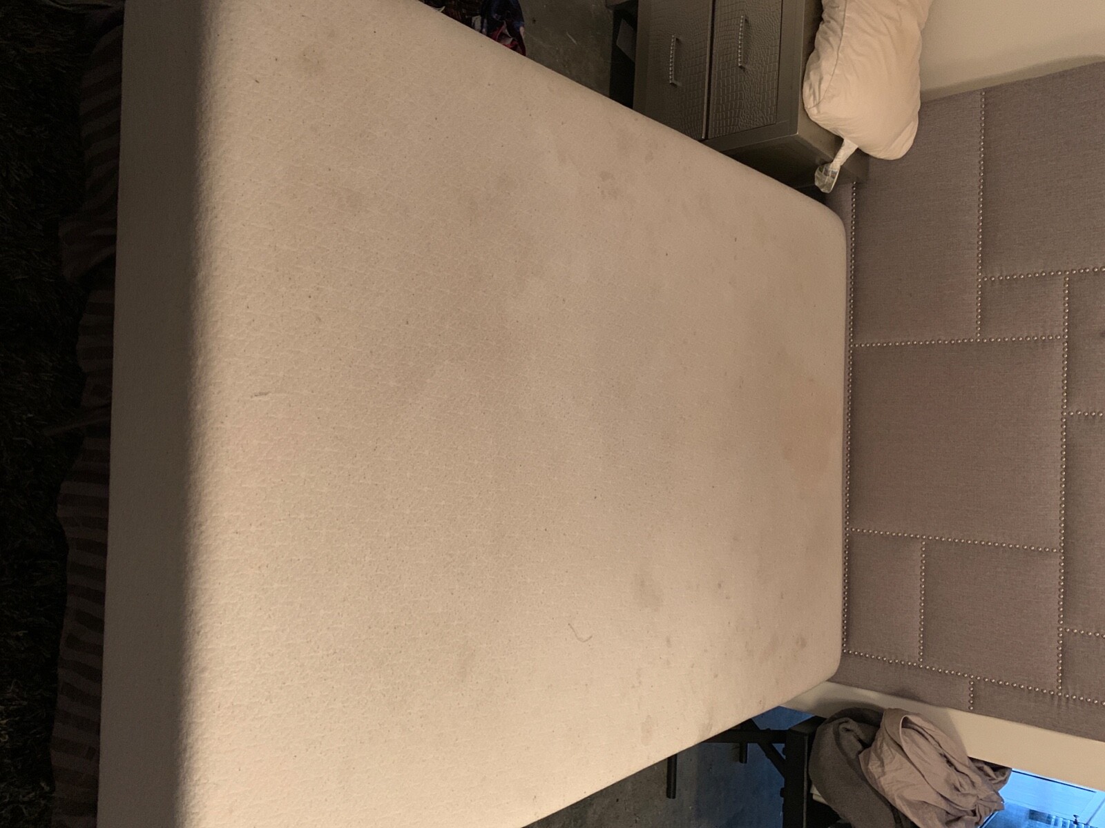 memory foam mattress queen