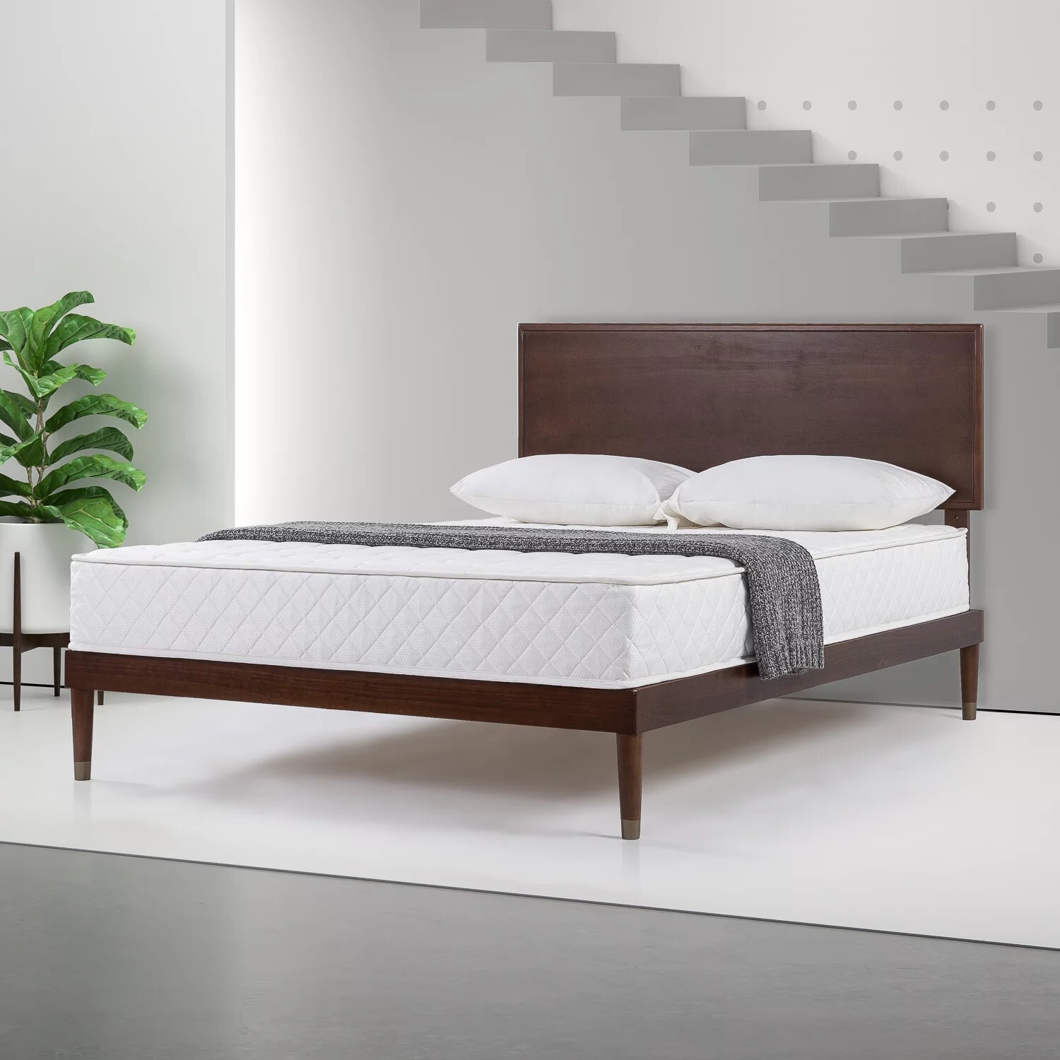Zinus 8″ Quilted Hybrid of Comfort Foam and Pocket Spring Mattress, Full