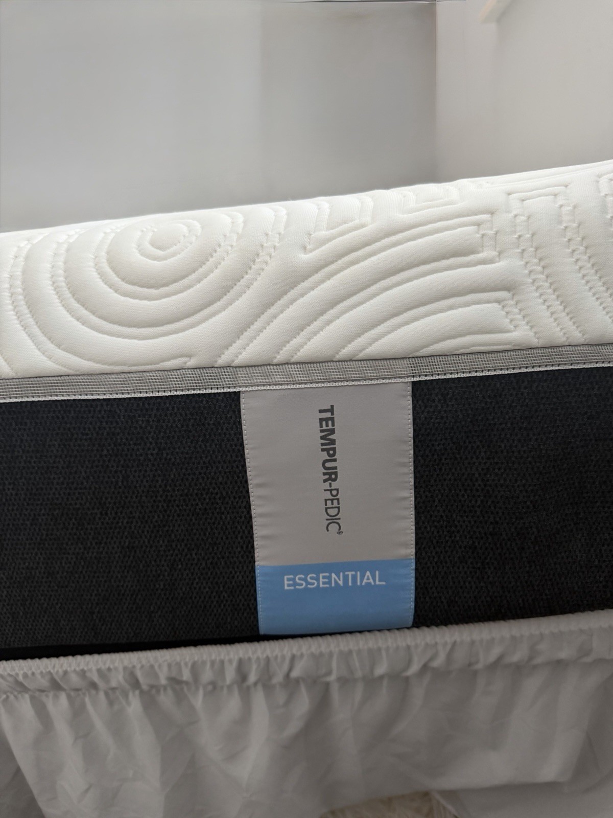Tempur-Pedic Essential Twin Memory Foam Mattress Medium Orthopedic White/Black