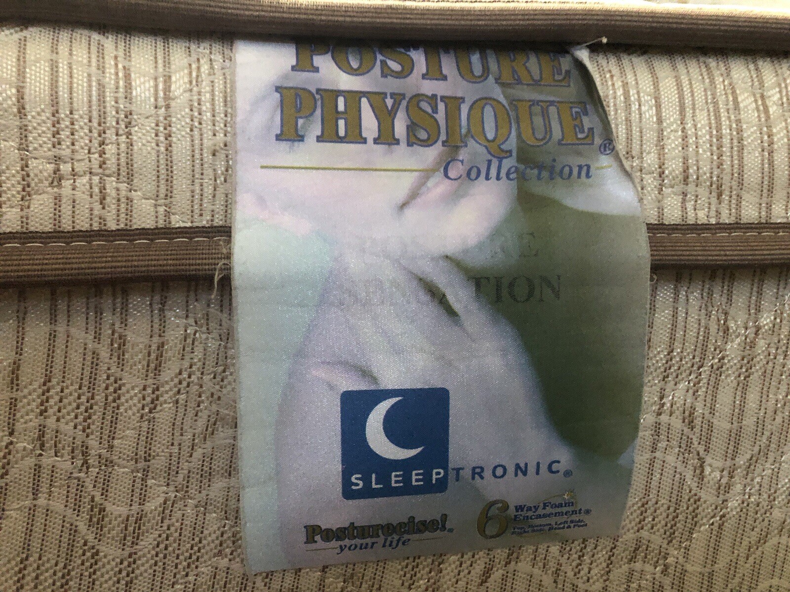 Queen size/ Firm Cushion/ Non Smoker/ Pet Free/ No Scratch’s Or Tears