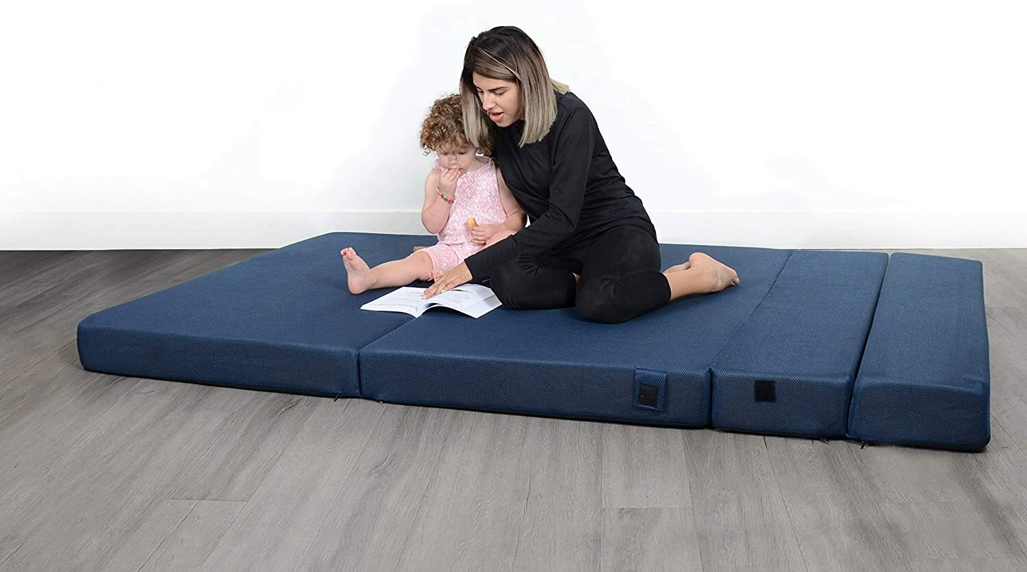 Tri Fold Guests Mattress and Sofa Bed Twin XL Couch Sleeper Convertible Foldable