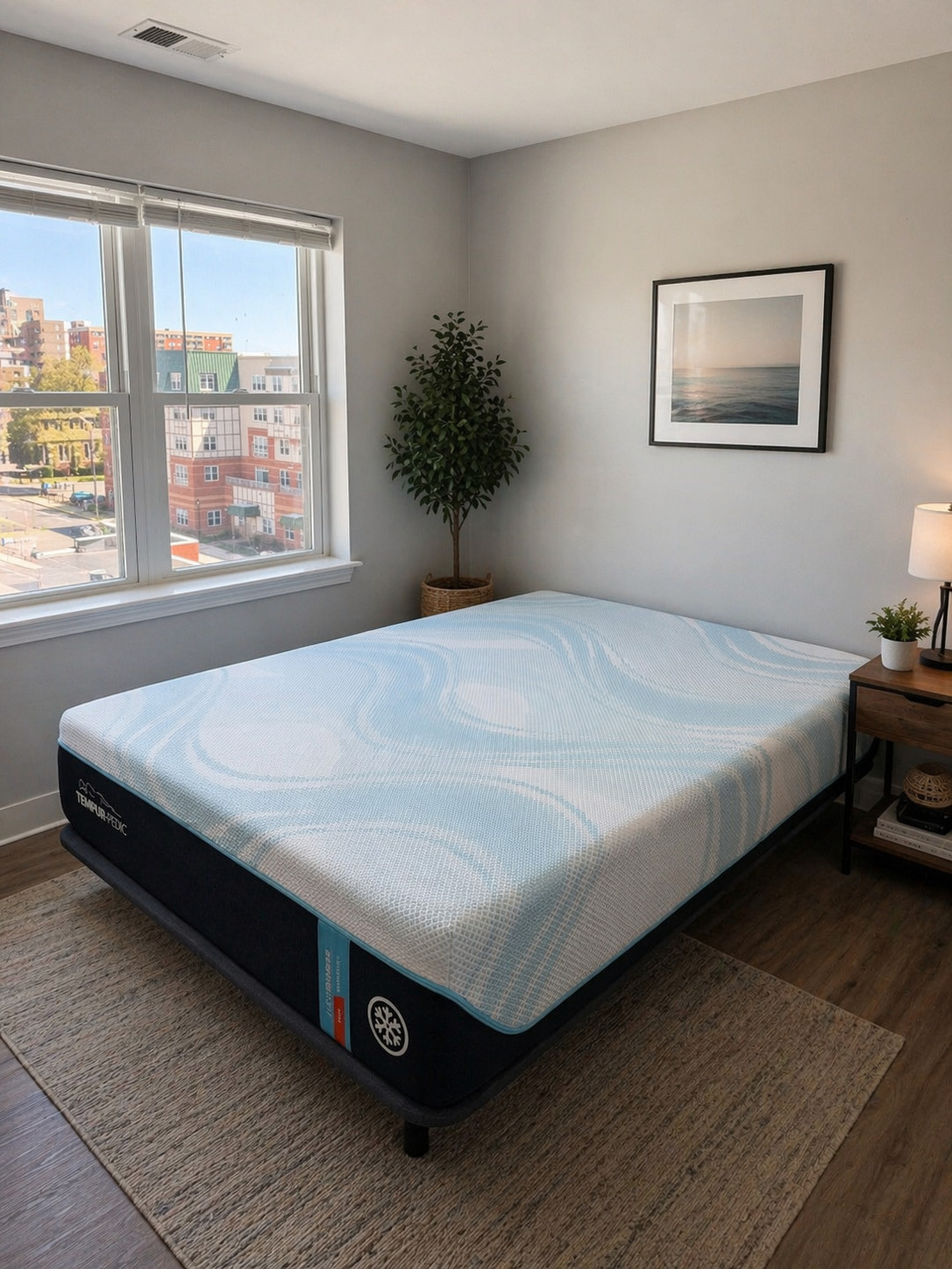 TEMPURPEDIC LUXEBREEZE 2.0 FIRM – QUEEN MATTRESS – BRAND NEW