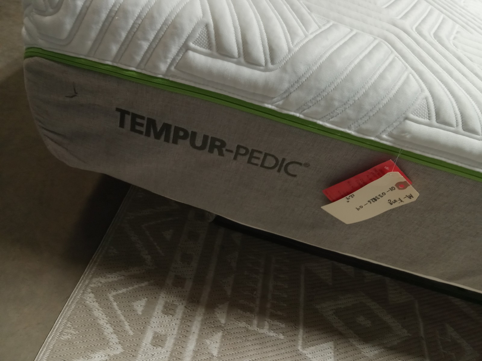 Tempur-Pedic | Tempur Flex Hybrid Elite | 12.5″ King Mattress