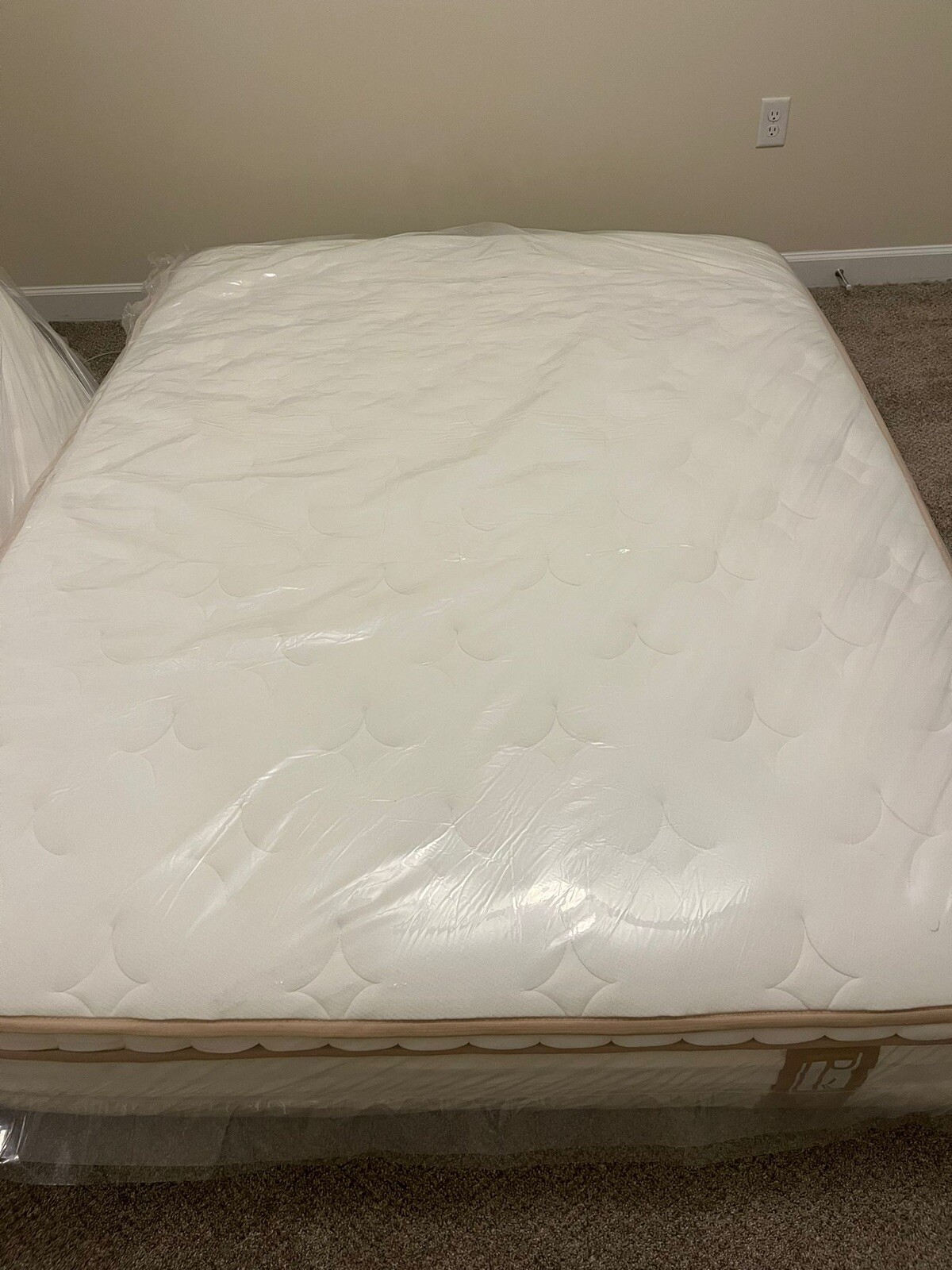 14 inch memory foam mattress queen