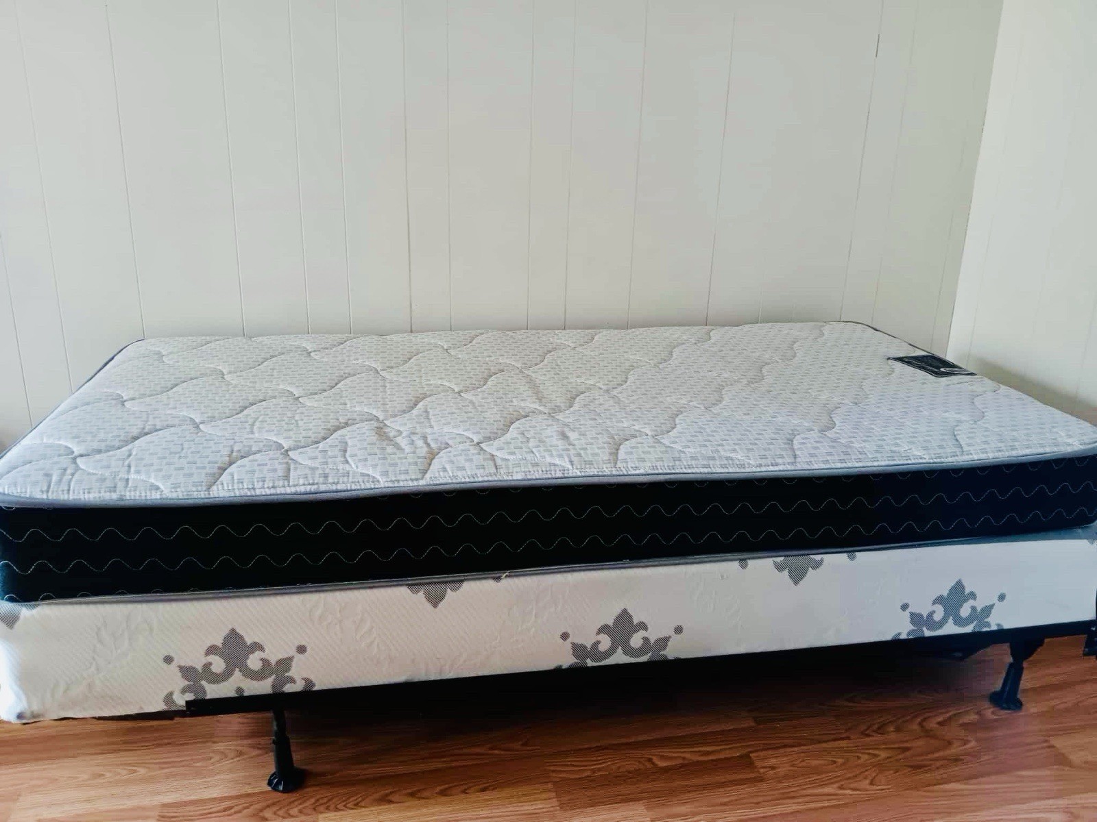 Complete Twin Bed Sets – Mattress, Box Spring & Frame
