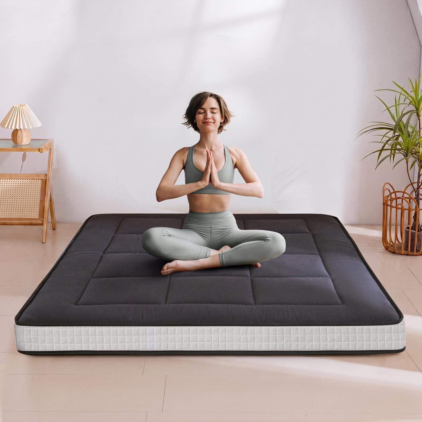 6″ Extra Thick Foldable Floor Futon Mattress, Tatami Pad for Adults, Roll Up …