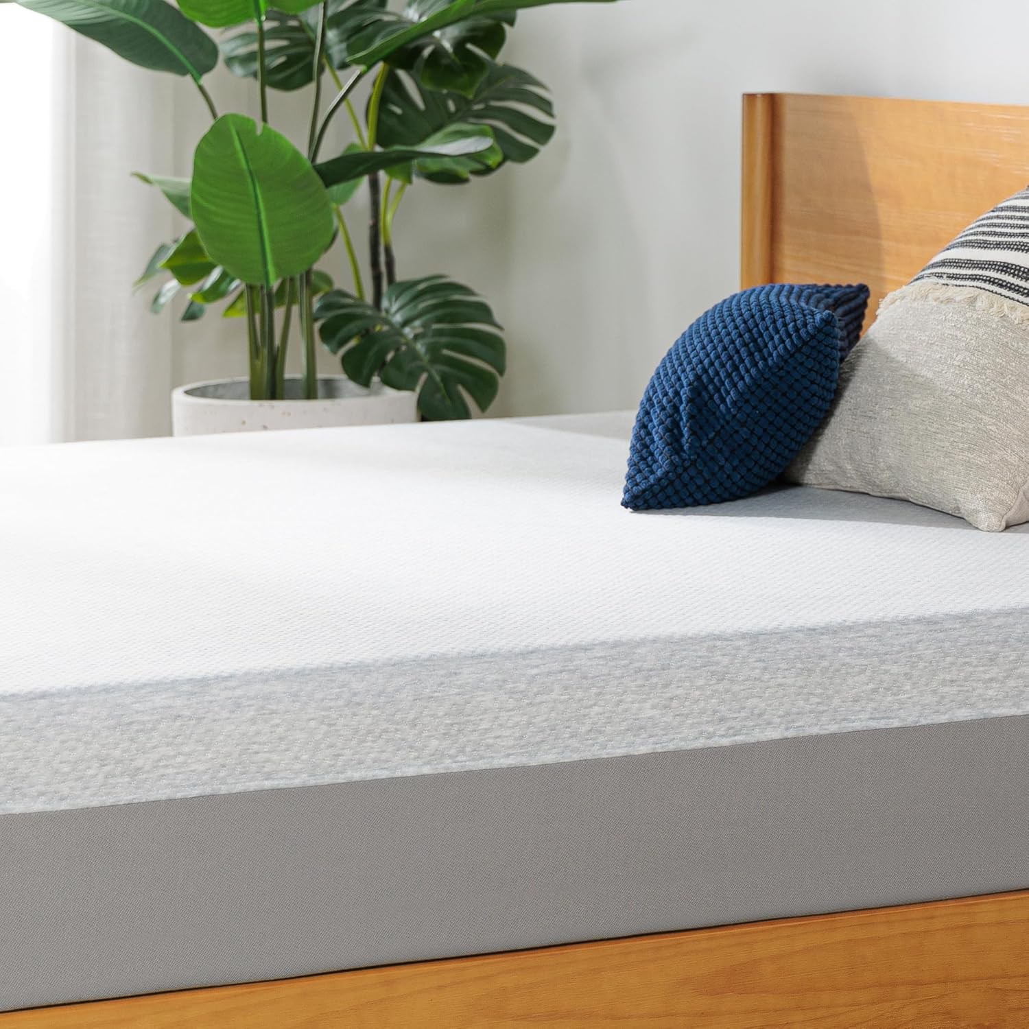 6 Inch Ultima Memory Foam Mattress [New Version] Full Fiberglass Free Medium