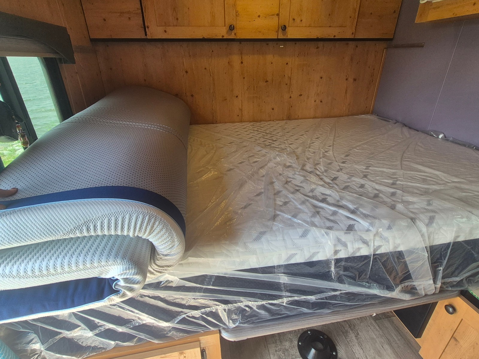 Pre-Owned Nectar Memory Foam, Medium Firm Mattress with 2 inch Soft Topper